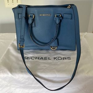Blue bag , Michael Kors , excellent condition inside and outside